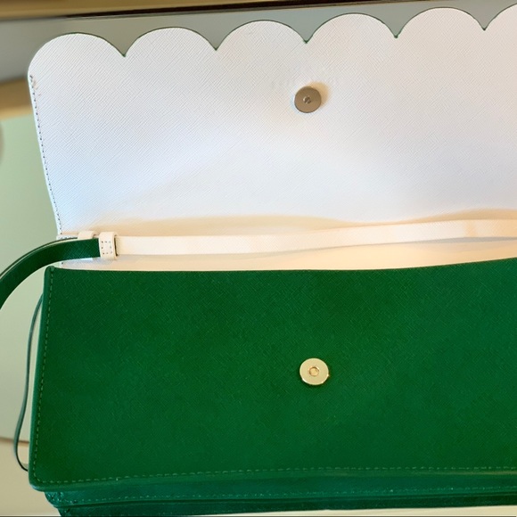 Kate Spade Wrislet - Picture 3 of 5